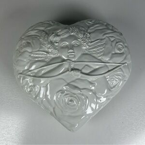 Kromer Heart Cupid Ceramic Trinket Jewelry Box White 3-D Design Made In Italy